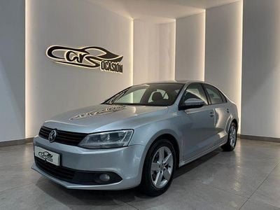 Usado VW Jetta Advance 110 CV (80 kW) 2011 Gris Berlina