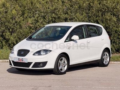 Usado Seat Altea Style 105 CV (77 kW) 2011 Blanco Monovolumen
