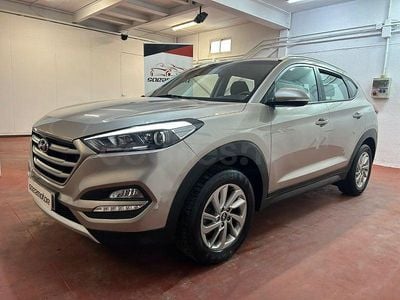 Usado Hyundai Tucson 131 CV (96 kW) 2016 Beige SUV