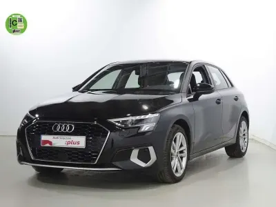 Usado Audi A3 Sportback Advanced 116 CV (85 kW) 2023 Negro Utilitario