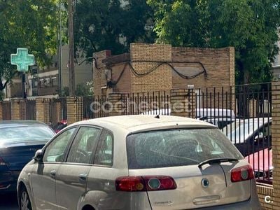 Usado Fiat Croma Dynamic 120 CV (88 kW) 2005 Beige Familiar