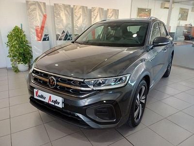 Usado VW T-Roc R-line 150 CV (110 kW) 2024 Gris / plata SUV