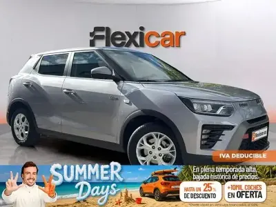 Usado SsangYong Tivoli 135 CV (99 kW) 2024 Gris