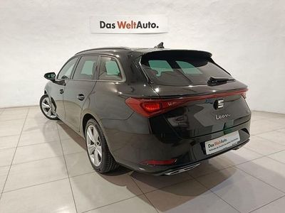 Negro Usado 2021 Seat Leon FR Familiar | 22.900 € (Un poco caro)