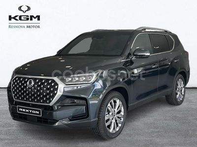 Gris / plata Nuevo 2025 Ssangyong (KGM) Rexton Limited SUV | 46.990 €