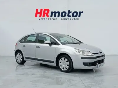 Usado Citroën C4 VTR Sport 110 CV (80 kW) 2006 Gris
