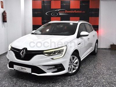 Usado Renault Mégane GrandTour Intens 115 CV (84 kW) 2022 Blanco Familiar