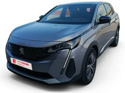 Usado Peugeot 3008 Allure 131 CV (96 kW) 2024 Gris SUV