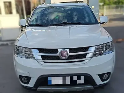 Usado Fiat Freemont Lounge 170 CV (125 kW) 2012 Blanco SUV