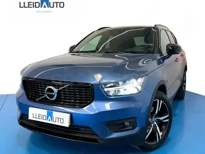 Usado Volvo XC40 R-Design 190 CV (139 kW) 2018 Azul SUV