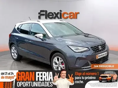 Usado Seat Arona FR 150 HP (110 kW) 2023 Azul SUV