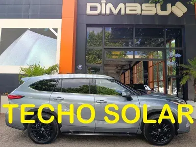 Usado Toyota Highlander Luxury 246 CV (180 kW) 2024 Azul SUV