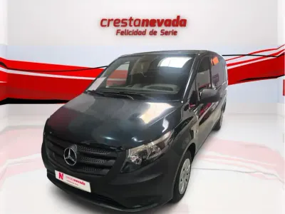 Usado Mercedes Vito 136 CV (100 kW) 2022 Verde Van