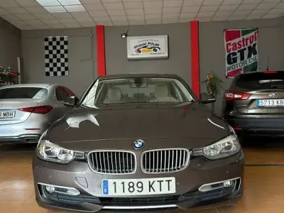 Usado BMW 318 143 CV (105 kW) 2012 Marrón Berlina