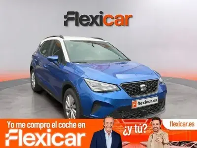 Usado Seat Arona Style 110 CV (80 kW) 2023 Azul SUV