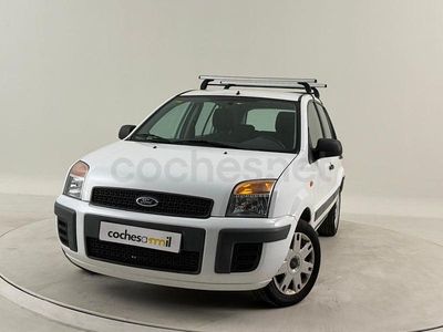 Blanco Usado 2011 Ford Fusion Ambiente Utilitario | 6490 € (Precio justo)