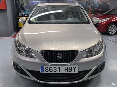 Usado Seat Ibiza ST Style 105 CV (77 kW) 2011 Beige Familiar