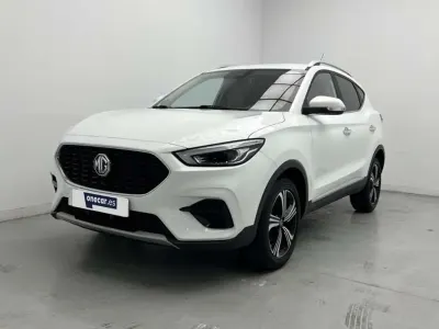 Usado MG ZS Comfort 106 CV (77 kW) 2024 Blanco SUV