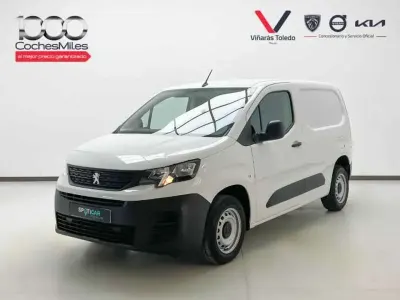 Usado Peugeot Partner S 102 CV (75 kW) 2022 Blanco Monovolumen