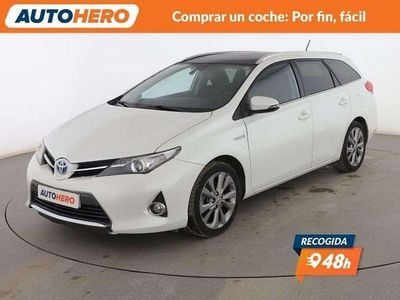 Blanco Usado 2013 Toyota Auris Hybrid Active Utilitario | 12.799 € (Un poco caro)