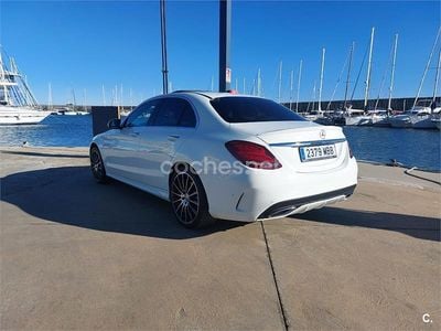 Usado Mercedes C250 AMG line 204 CV (150 kW) 2016 Blanco Berlina