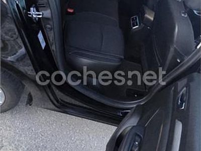 Usado Renault Mégane IV Zen 130 CV (95 kW) 2018 Negro Berlina