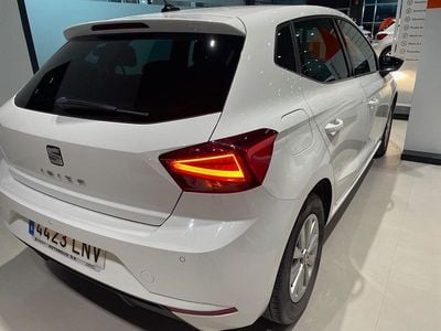 Usado Seat Ibiza XCELLENCE 110 CV (80 kW) 2021 Blanco