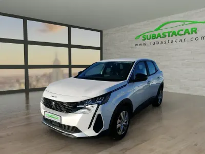 Usado Peugeot 3008 Active 130 CV (95 kW) 2022 Blanco SUV