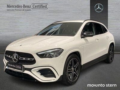 Usado Mercedes GLA200 AMG line 150 CV (110 kW) 2025 Blanco polar SUV