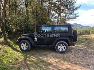 Usado Jeep Wrangler Sport 177 CV (130 kW) 2008 Negro SUV
