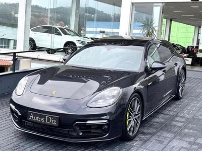 Usado Porsche Panamera Sport Turismo 560 CV (411 kW) 2021 Gris Familiar