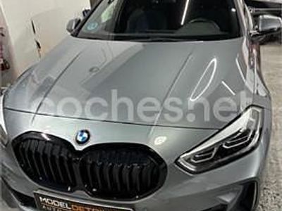 Usado BMW 118 136 CV (100 kW) 2022 Gris / plata Utilitario
