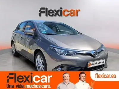 Usado Toyota Auris Active 116 CV (85 kW) 2017 Gris