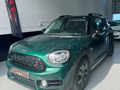 Usado Mini Cooper Countryman 136 CV (100 kW) 2019 Verde SUV