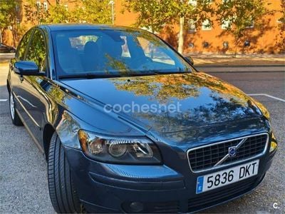 Volvo S40