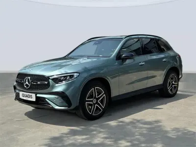 Usado Mercedes GLC300de 333 CV (244 kW) 2026 Plata verde SUV