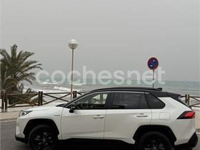 Usado Toyota RAV4 Hybrid Style 218 CV (160 kW) 2019 Blanco SUV