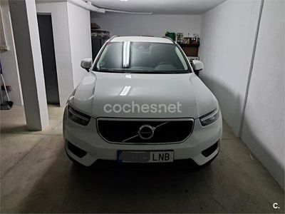 Blanco Usado 2021 Volvo XC40 Momentum SUV | 21.000 € (Precio justo)