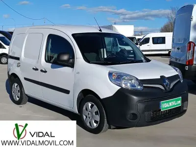Usado Renault Kangoo 95 CV (69 kW) 2021 Blanco Monovolumen