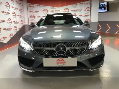 Usado Mercedes C220 170 CV (125 kW) 2017 Gris / plata Coupe