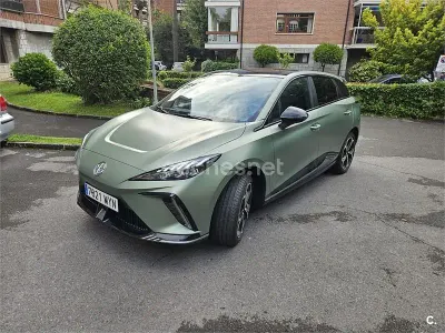 Usado MG MG4 EV 319 kW (435 CV) 2025 Eléctrico Utilitario