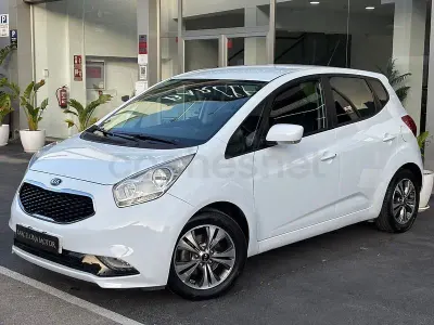 Usado Kia Venga 90 CV (66 kW) 2016 Blanco Utilitario