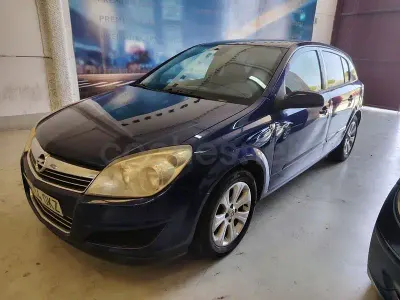 Usado Opel Astra Enjoy 100 CV (73 kW) 2009 Azul Berlina