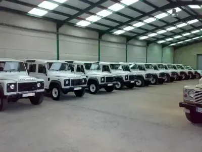 Usado Land Rover Defender 122 CV (89 kW) 2014 Blanco SUV