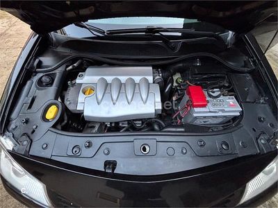 Usado Renault Mégane Cabriolet Dynamique 115 CV (84 kW) 2006 Negro Descapotable