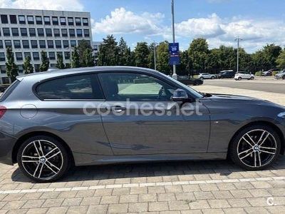 Usado BMW 118 Comfort Edition 150 CV (110 kW) 2019 Gris / plata Utilitario
