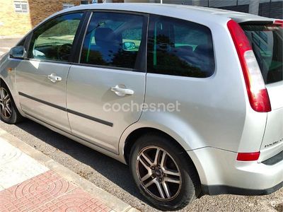 Usado Ford C-MAX Trend 109 CV (80 kW) 2004 Gris / plata Monovolumen