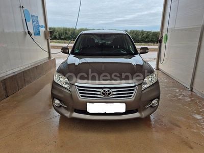 Beige Usado 2010 Toyota RAV4 Active SUV | 11.200 € (Precio justo)