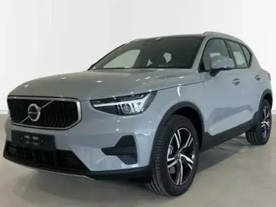 Nuevo Volvo XC40 Core 163 CV (119 kW) 2026 Gris SUV