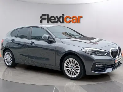 Usado BMW 118 150 CV (110 kW) 2020 Gris Utilitario